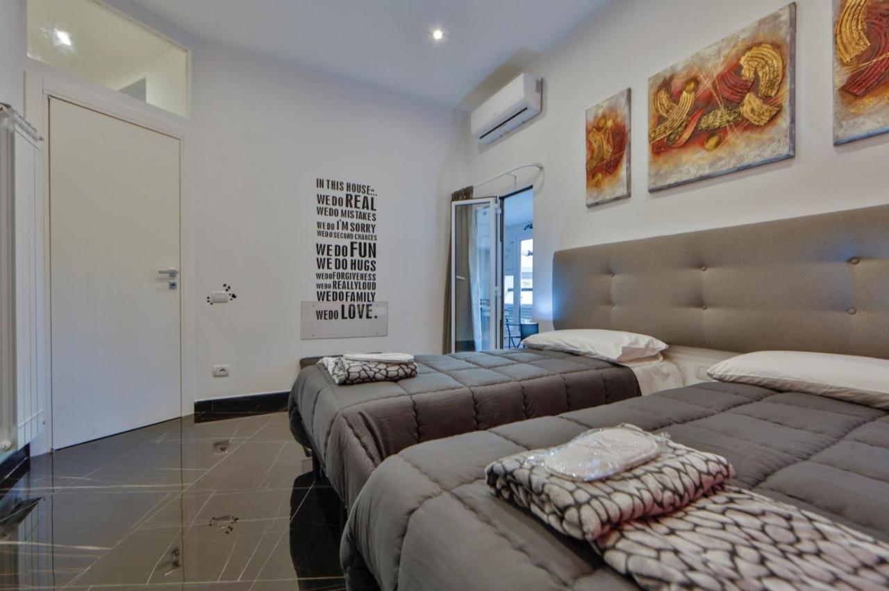 Residenza Napoli Centrale Exterior photo